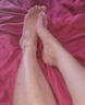 Pale pink toenails & ankle bracelet 